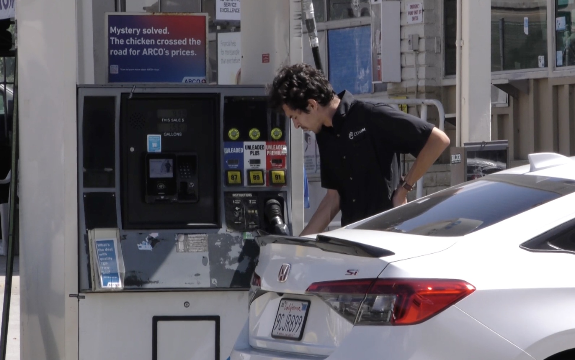Aumenta el Precio de la Gasolina en San Diego: El Promedio del Galón Sube a $4.559